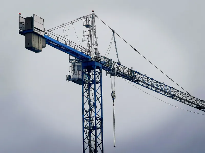 Budowa budynku apartamentowego w Mikołajkach z INPRO S.A.